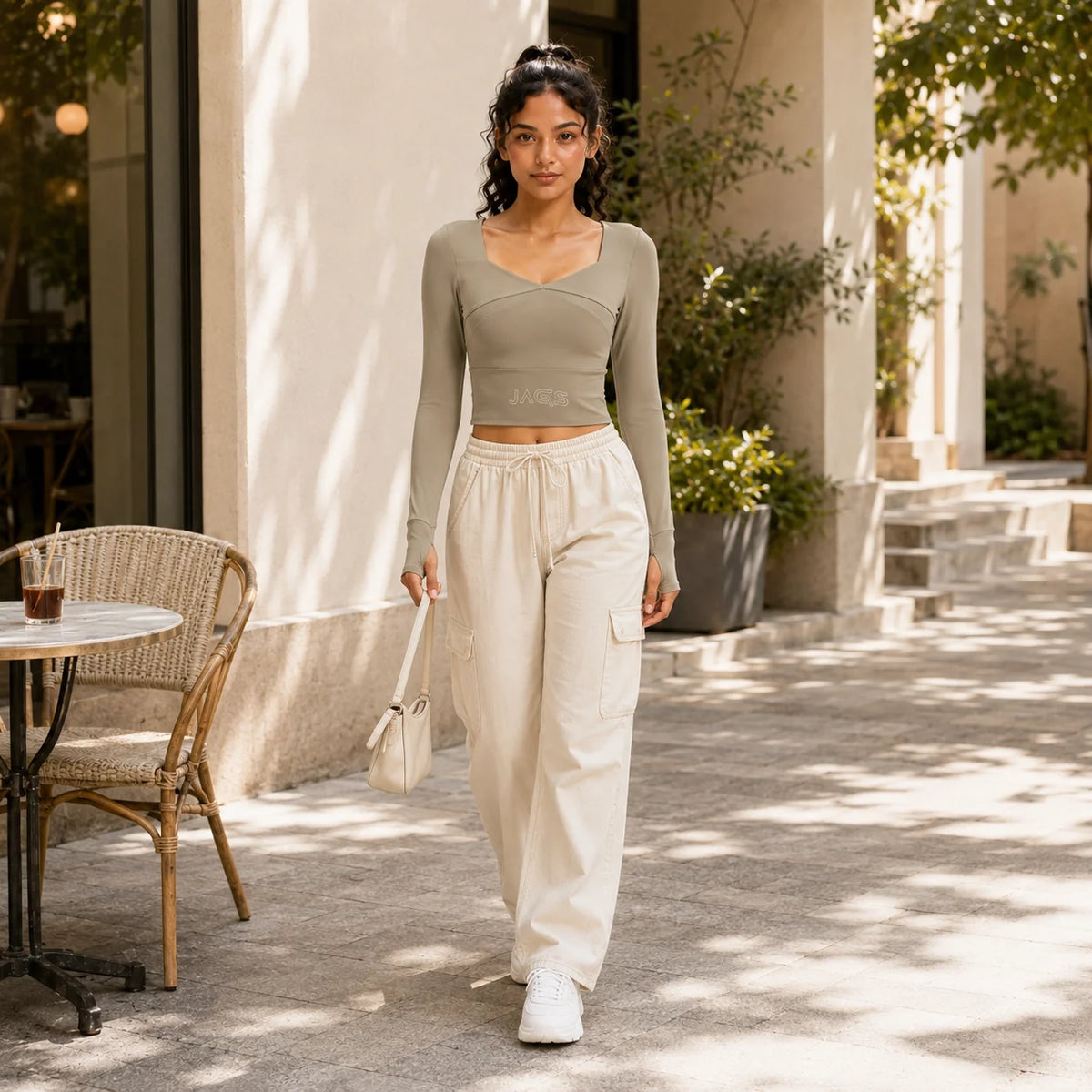 KHAKI