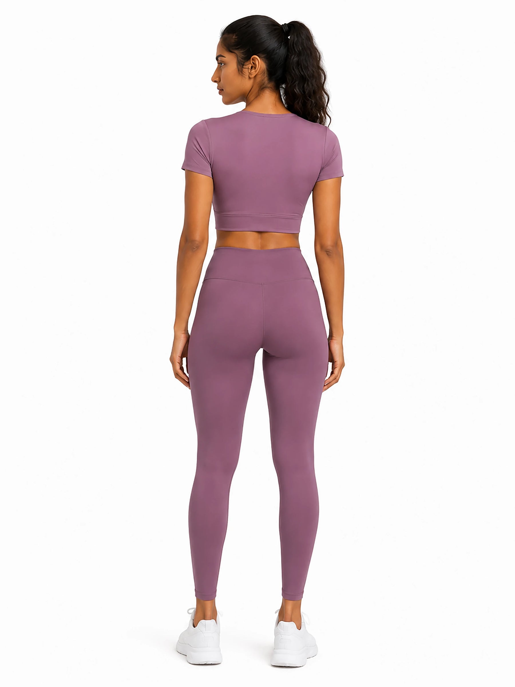 MAGENTA
