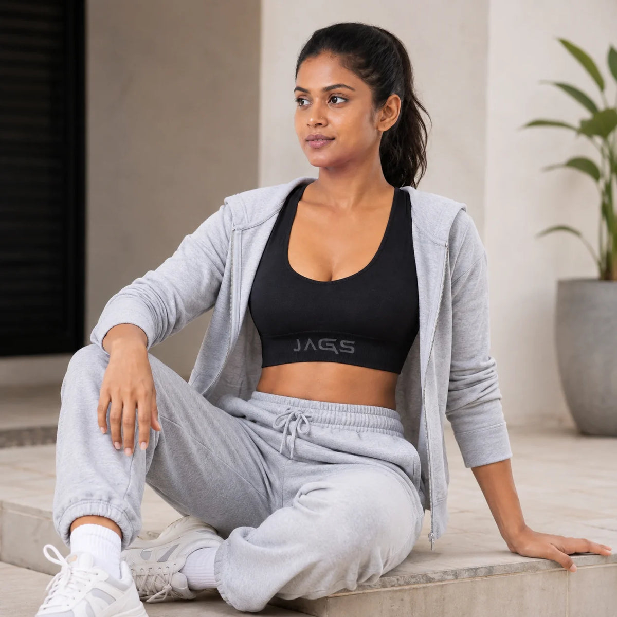 CrossForm Elegance Seamless Sports Bra - Heavy Support
