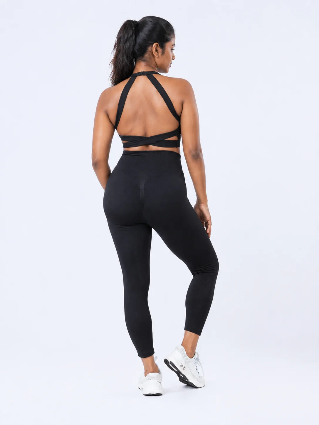 CrossForm Elegance Seamless Sports Bra - Heavy Support