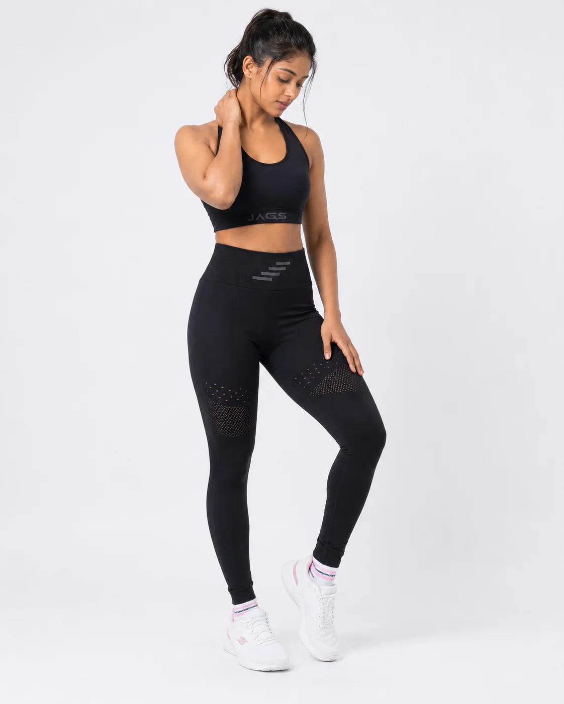 GripTech Chic Seamless Sports Bra - Medium Support