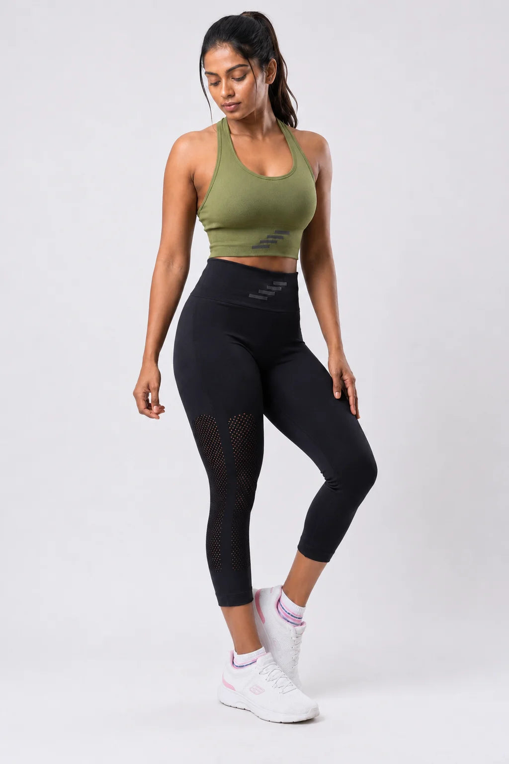 CommandFit Seamless Sports Bro - Medium to Heavy Support