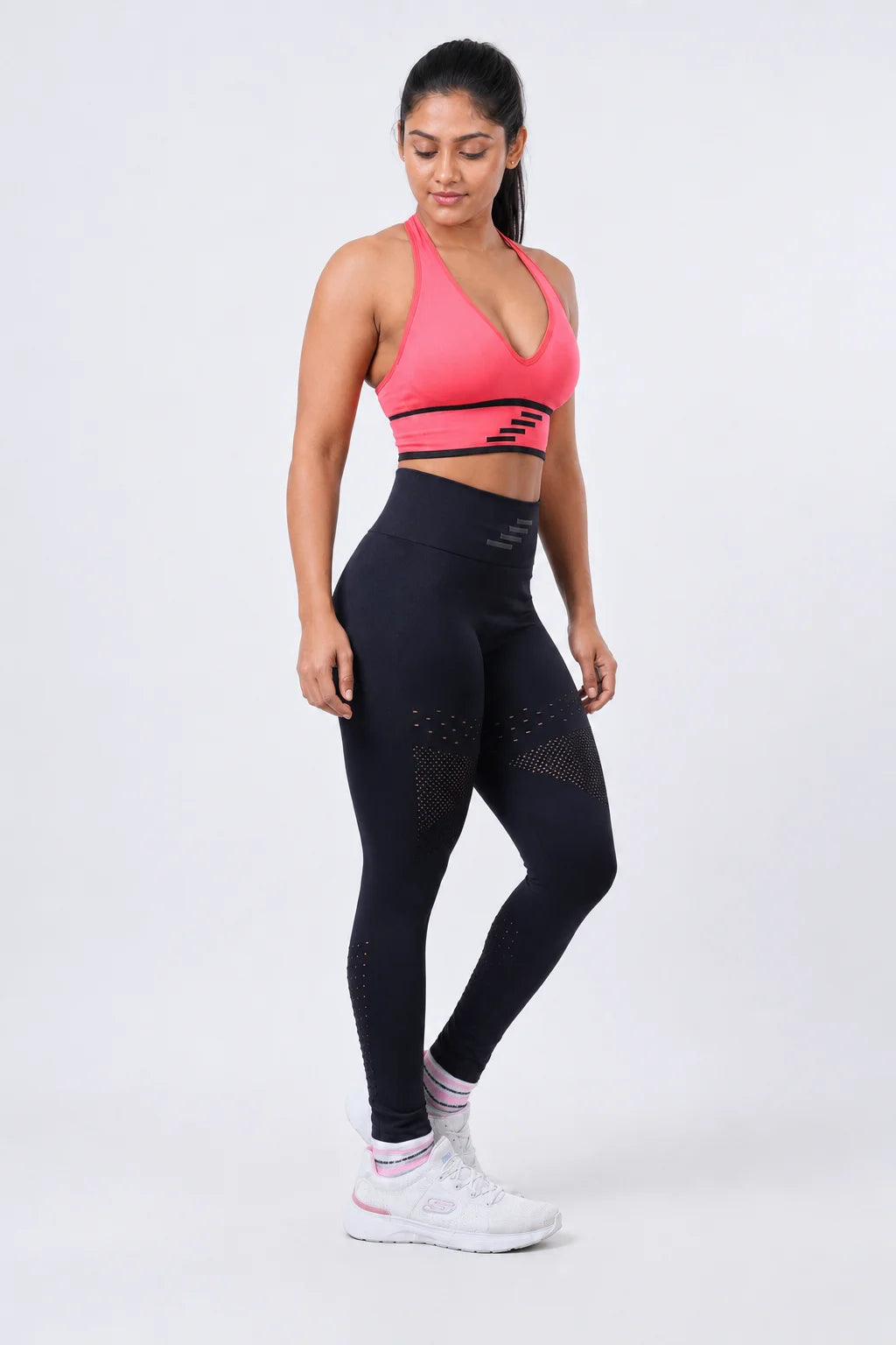 FlexiCurve Seamless Sports Bra - Medium to Heavy Support